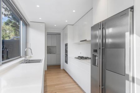 As New Quality Home - Photo 3