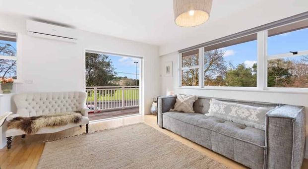 Fabulous Devonport Unit - Photo 1