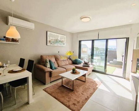 TWO-BEDROOM APARTMENT – GUARDAMAR DEL SEGURA - Photo 4