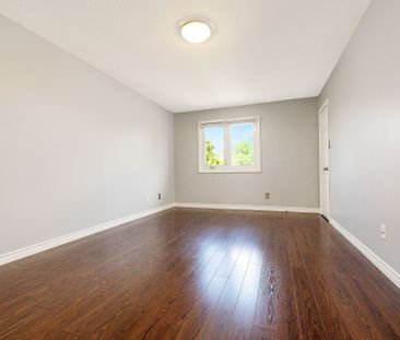 For Lease - 6198 Saltmarsh Court, Mississauga, Ontario - Photo 3