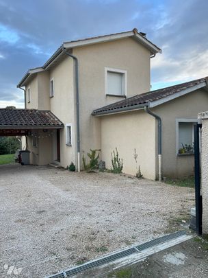 Maison individuelle à SAINT CYR AU MONT D'OR - Photo 1