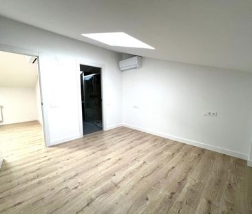 Ático de alquiler en Montilivi - Photo 2