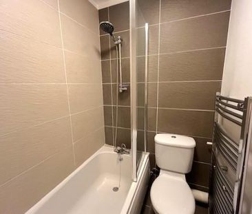 Gorse Court, Guildford - 2 bedrooms Property for lettings - Seymours - Photo 1