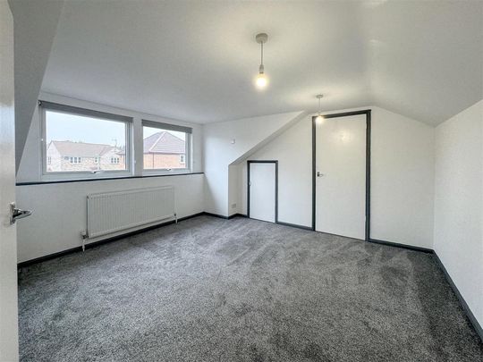 2 bedroom semi-detached bungalow to rent - Photo 1