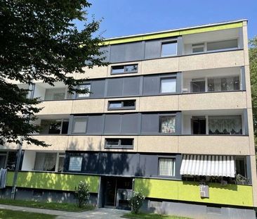 Tapezierte Wohnung mit Balkon in Familienfreundlicher Umgebung - Foto 3