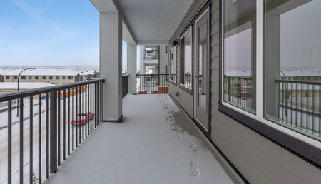 Brand New 3 Bedroom Condo In 'wolf Willow'. Next To Fish Creek Park. - Photo 2