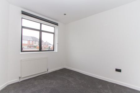 3 Bed Terraced House, Hockett Street, CV3 - Photo 4