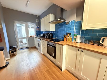 15 Ambrose Street - Photo 5