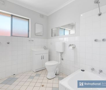 WELL PRESENTED TWO BEDROOM UNIT OFFERING A GREAT LIFESTYLE - Photo 5