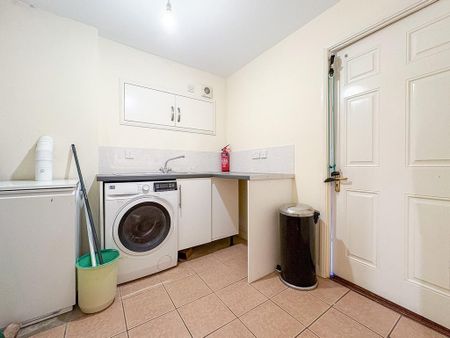 5 bedroom house to rent - Photo 4