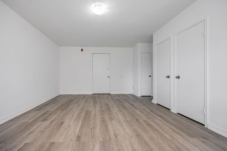 For Lease - 4 Hill Heights Road Unit# 304, Toronto, Ontario - Photo 4