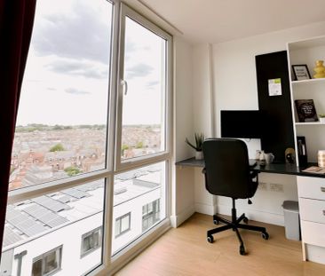 Silver City Studio, Floors G-2 - Photo 1