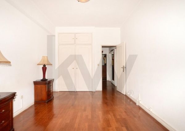 Apartamento T3 em Lisboa