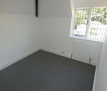 High Street, Hampton In Arden, Solihull, B92 - Photo 3