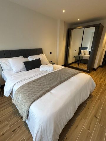 2 Bed Flat, Short/Mid Stay, N12 - Photo 3