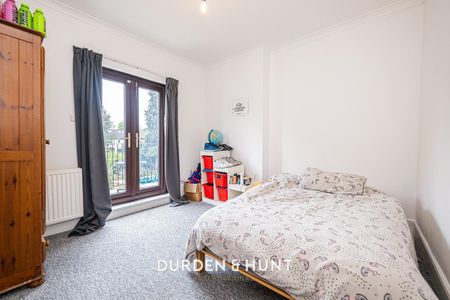 St. Margarets Road, Aldersbrook - Photo 5