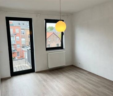 Appartement te huur - Foto 1