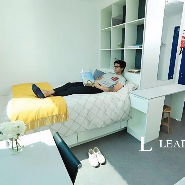 Studio to rent - Photo 1