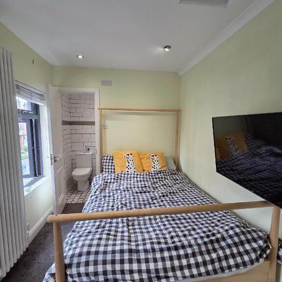 1A Stranmillis Street, Belfast, BT9 5AY - Photo 1