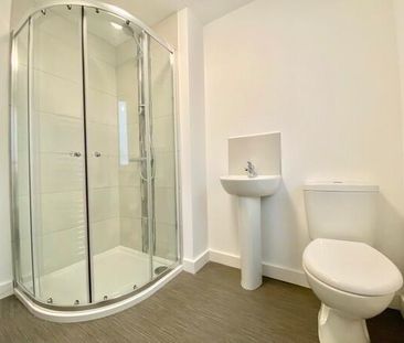 5, 25 Sandford Building, Bridge End, Belfast, BT5 4AW - Photo 4