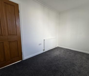 3 bedroom bungalow to rent - Photo 2