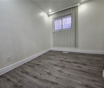 For Lease - 6 Patience Crescent Unit# UPPER, London South, Ontario - Photo 2