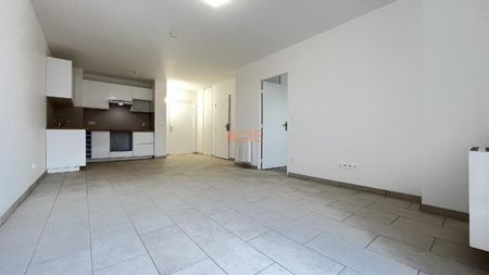 Location Appartement 2 pièces 50m² LOUVRES 95380 - Photo 2