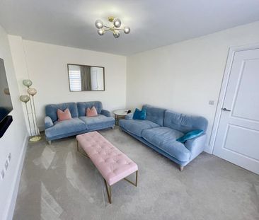 1 bedroom in a house share to rent - Photo 1