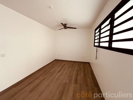Appartement Saint Denis T1 bis de 38 m2 - BELLEPIERRE - Photo 5