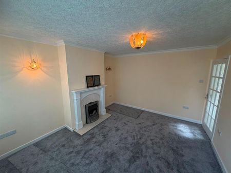 South Drive, Fulwood, Preston - Photo 3