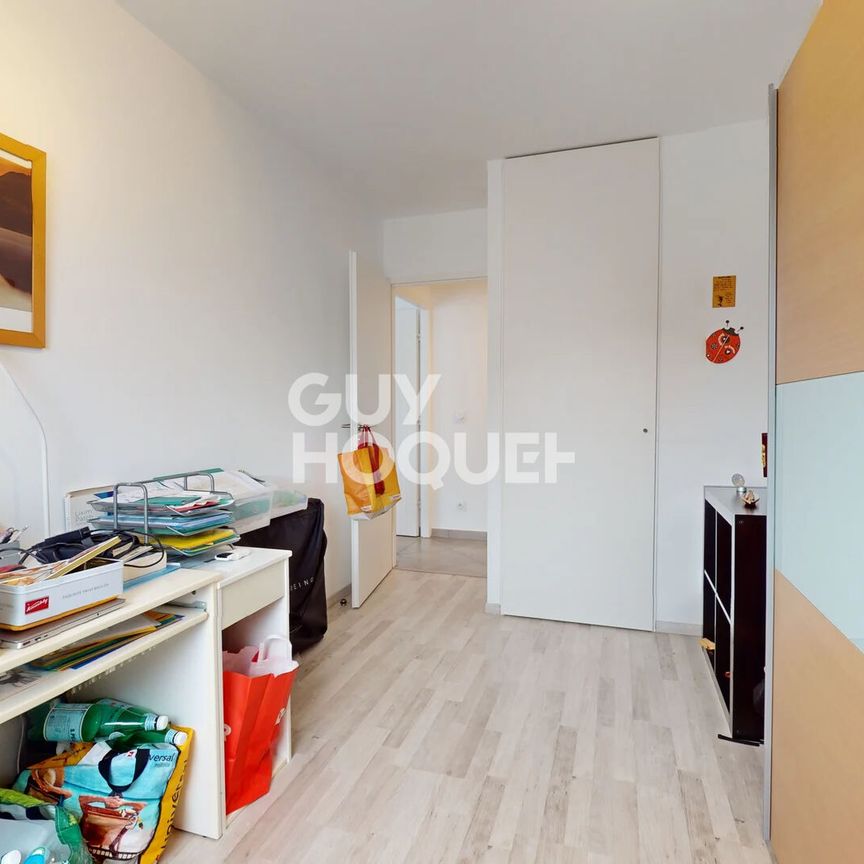 LOCATION : appartement meublé de 3 pièces à SAINT JULIEN EN GENEVOIS - Photo 1