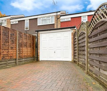 3 bedroom terraced house to rent - Photo 3
