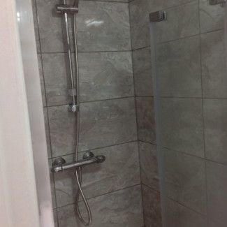 5bedroom bedsit - Photo 3