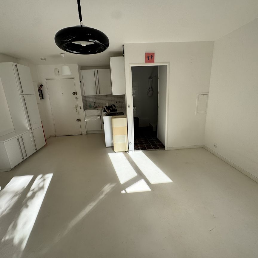 Location Appartement 1 pièce 28m² DEUIL LA BARRE 95170 - Photo 1