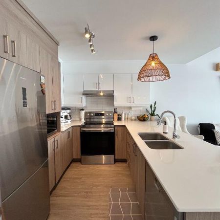 Condo 5 1/2 - Condo 3 chambres et 1.5 sdb Laval Sainte-Rose - Photo 4