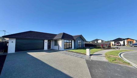 4 Bedroom New Build - Photo 3