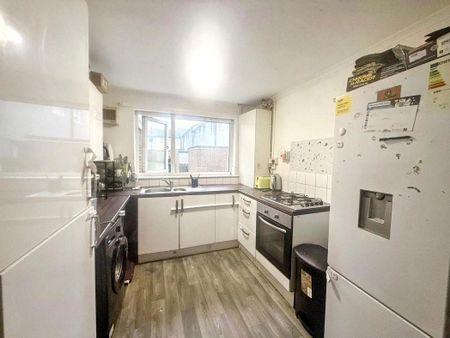 Earsdon Close, ., Newcastle upon Tyne, Tyne and Wear, NE5 2RL - Photo 4