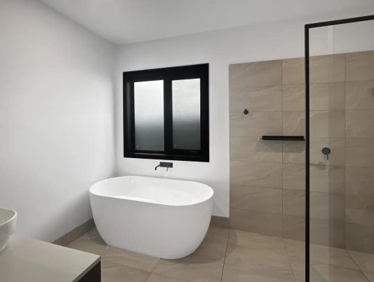 “Brand New 4-Bedroom Home in Prime Pakenham Location” - Photo 1