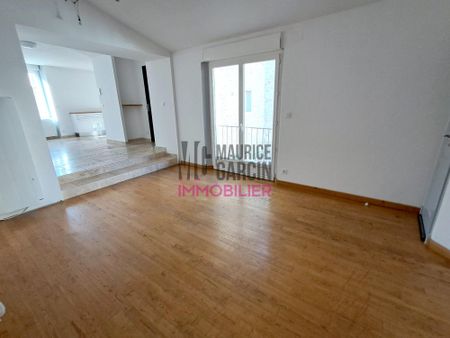 A LOUER - APPARTEMENT CADEROUSSE - 3 pièces 88.80m² - Photo 2