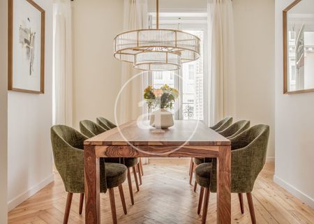 Flat for rent in Recoletos (Madrid) - Photo 4