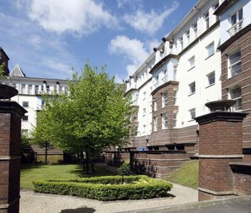 1 Bed Flat, Ingram Street, G1 - Photo 6