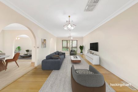 Spacious Family Home in Prime Epping Location - Photo 2