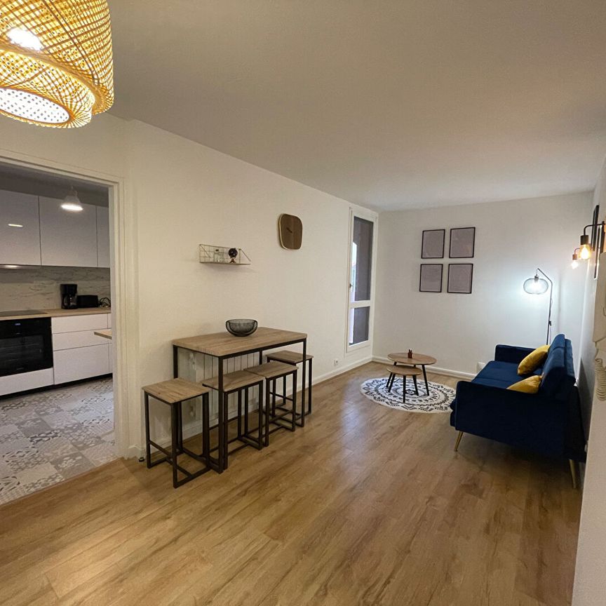 Chambre à louer dans une colocation de 74m² refaite à neuf - Plein centre-Ville , Villefranche sur saone - Photo 1