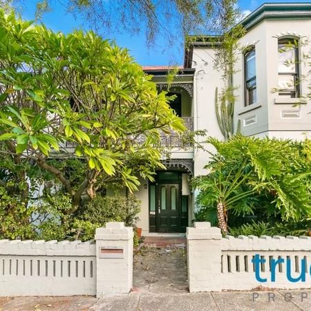 FULLY FURNISHED STUDIO APARTMENT - Photo 4