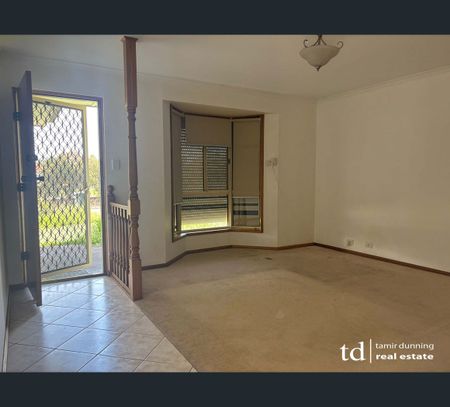 9 Wilsen Terrace, Pooraka, SA 5095 - Photo 5