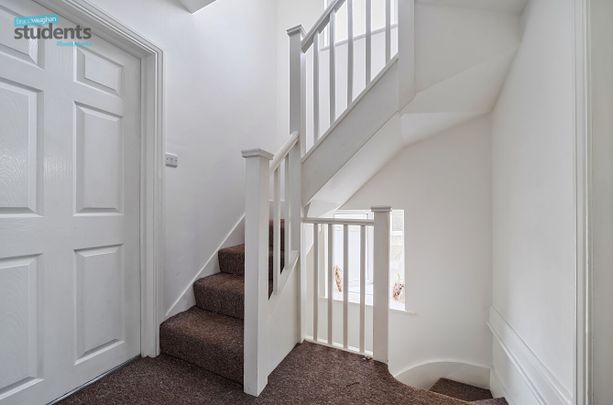 6 bedroom house to rent - Photo 1