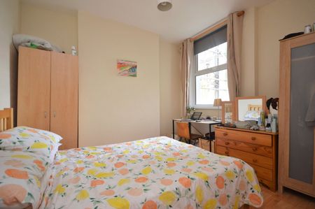 Pendrell Road, Brockley, SE4 - Photo 2