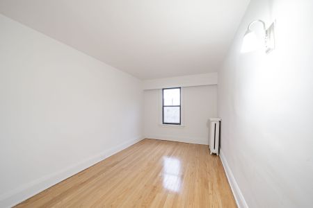 For Lease - 4 Kingston Road Unit# 42, Toronto, Ontario - Photo 3