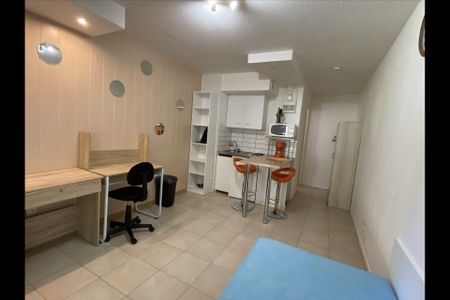 Studio 18m² Meublé / VANDOEUVRE BRABOIS - Photo 3