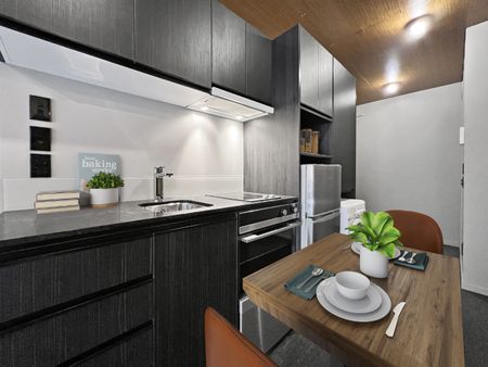 Welcome to apartment 201/26 Glenmore at Sharella Living in Thorndon - Photo 4